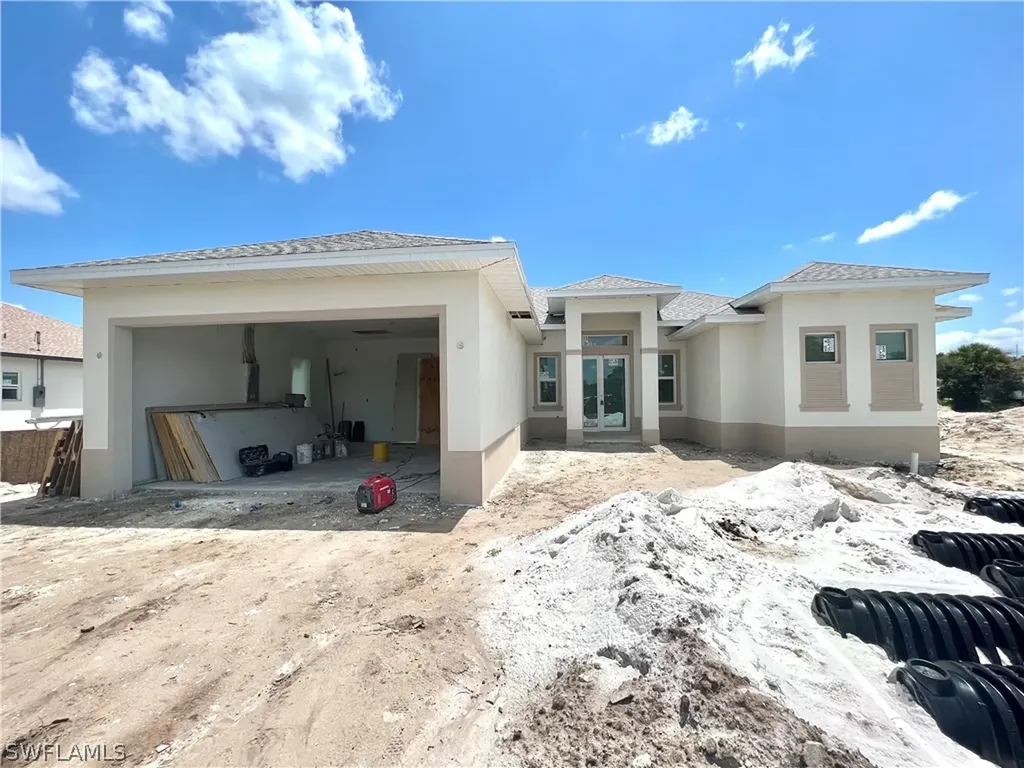 1928 Wanda Avenue N Lehigh Acres FL 33971