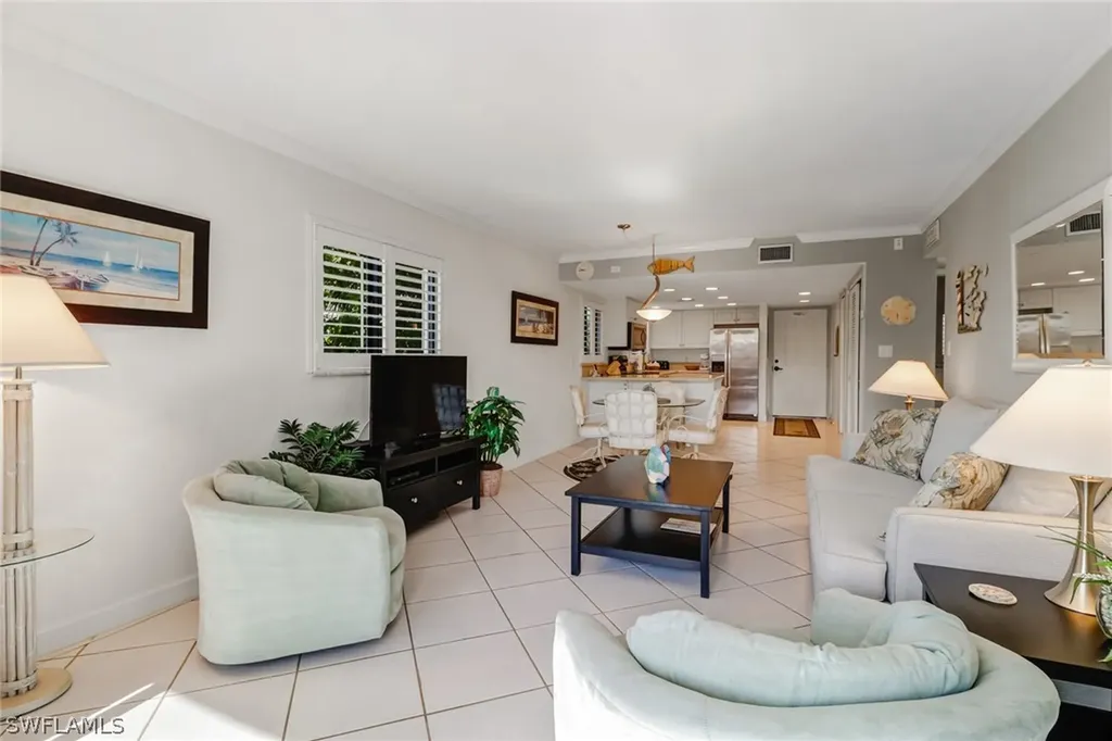 671 E Gulf Drive Sanibel FL 33957