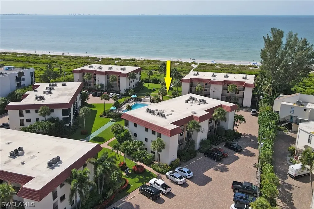 671 E Gulf Drive Sanibel FL 33957
