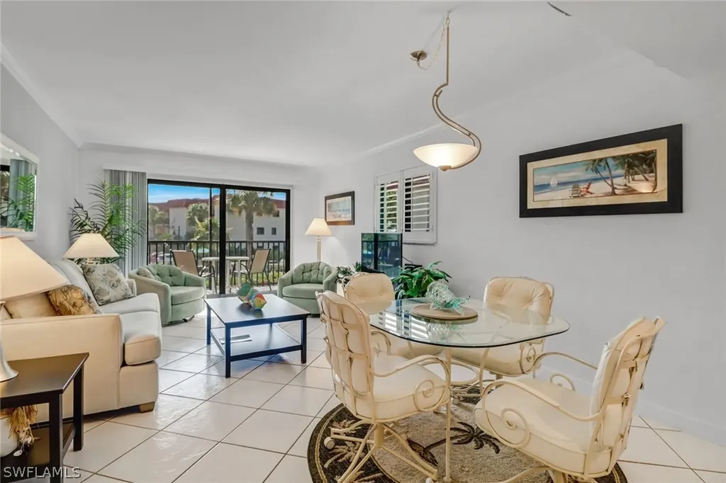 671 E Gulf Drive Sanibel FL 33957