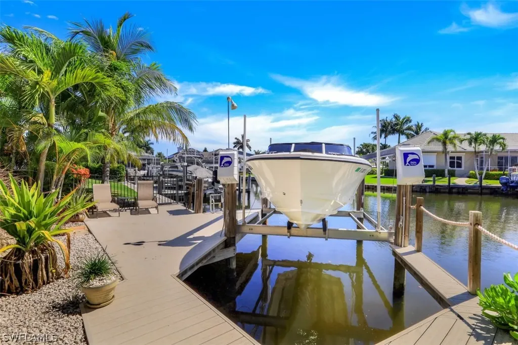 171 Geranium Court Marco Island FL 34145