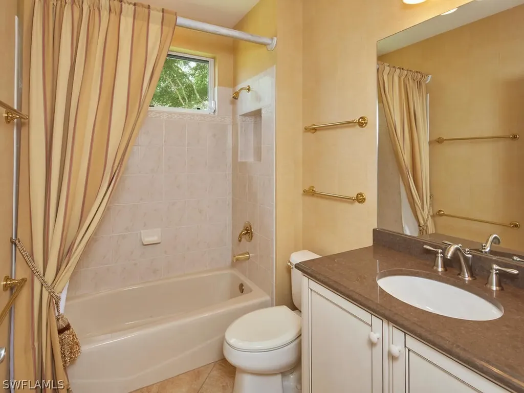 10000 Ginger Pointe Court Estero FL 34135