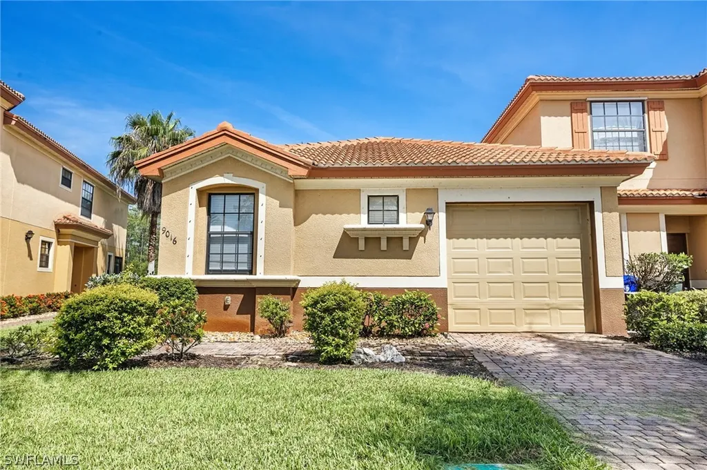 9016 Water Tupelo Road Fort Myers FL 33912