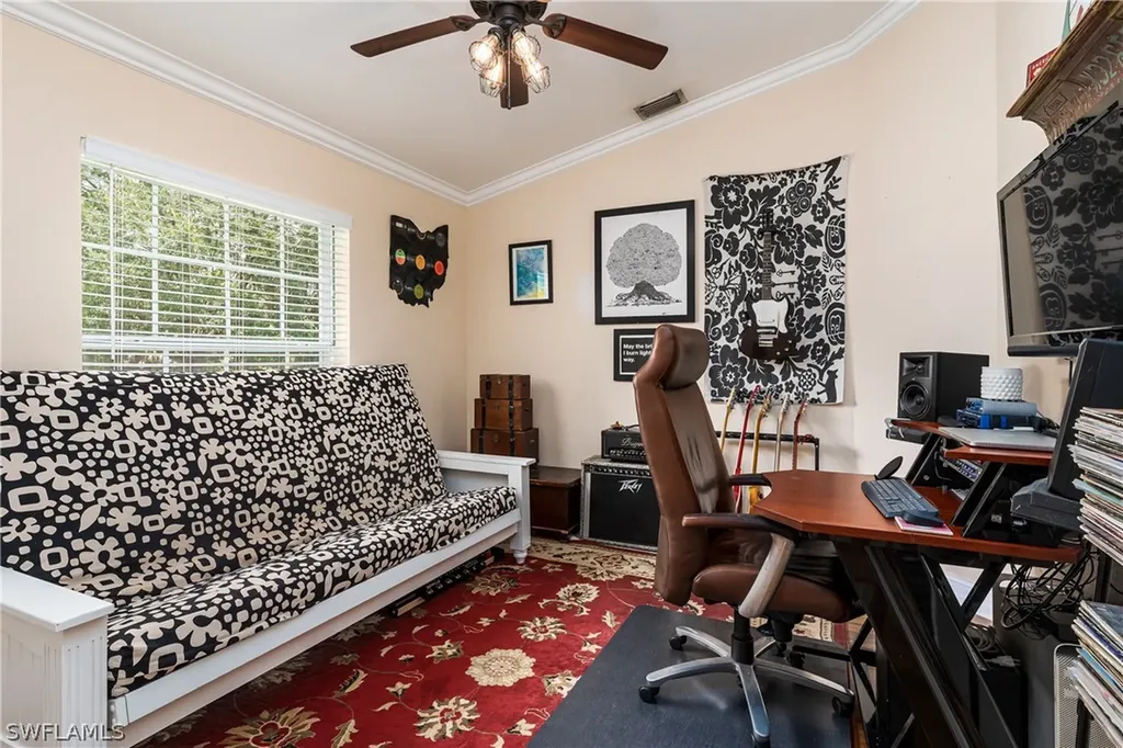 660 11th Street NW Naples FL 34120
