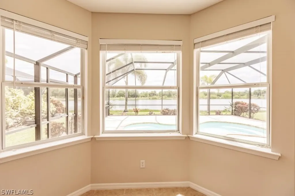 1581 Birdie Drive Naples FL 34120