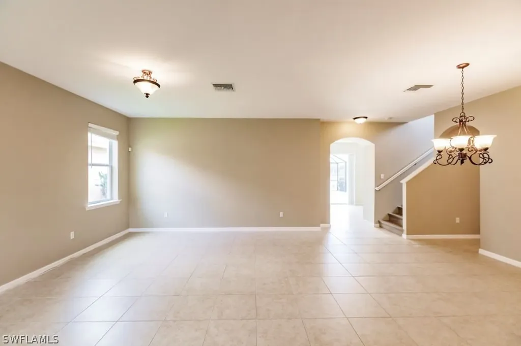 1581 Birdie Drive Naples FL 34120
