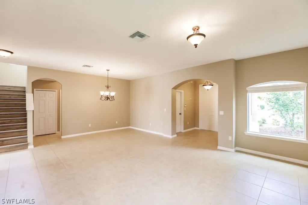 1581 Birdie Drive Naples FL 34120