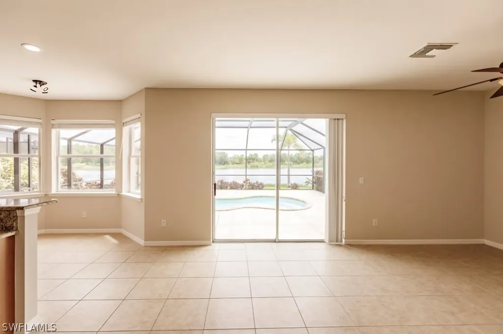 1581 Birdie Drive Naples FL 34120