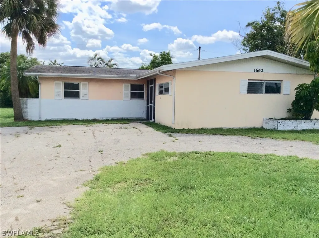 1662 Harvard Court Fort Myers FL 33901