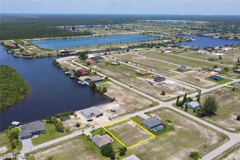 4628 NW 34th Terrace Cape Coral FL 33993