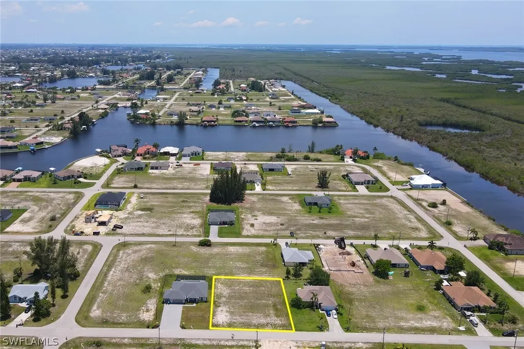 4628 NW 34th Terrace Cape Coral FL 33993