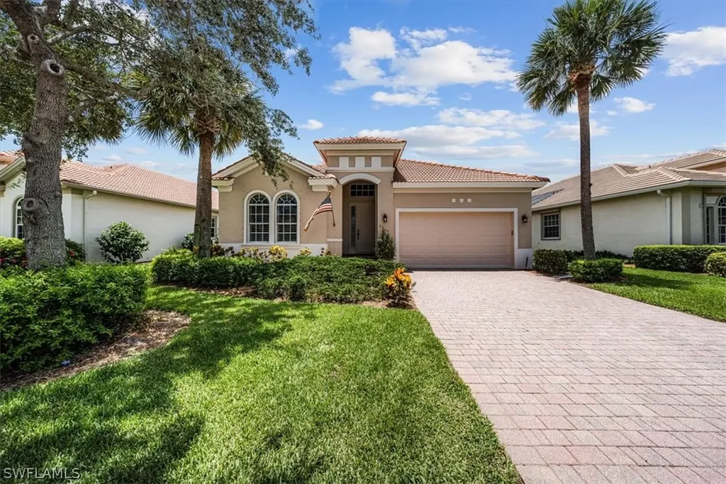 8909 Dartmoor Way Fort Myers FL 33908