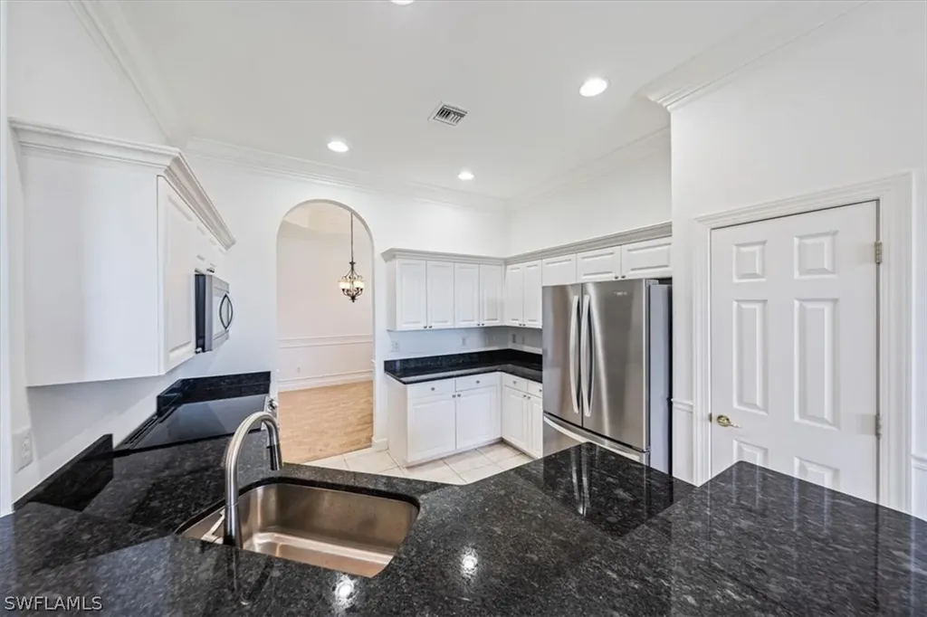 8909 Dartmoor Way Fort Myers FL 33908