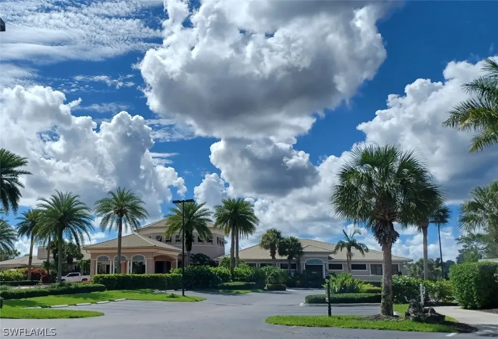 8909 Dartmoor Way Fort Myers FL 33908