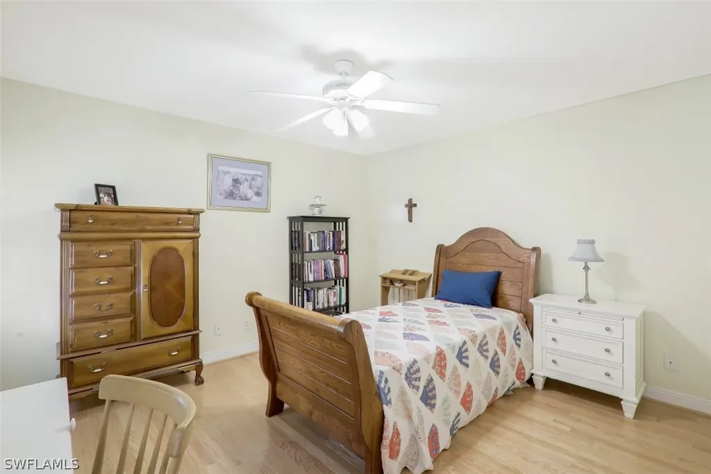 3660 7th Avenue NW Naples FL 34120