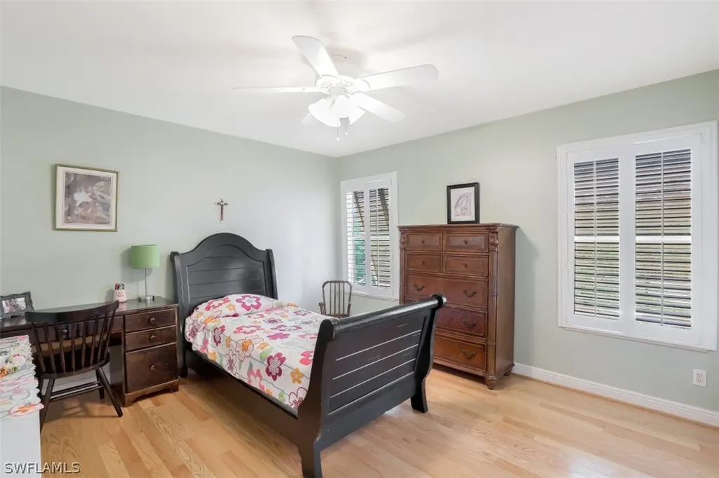 3660 7th Avenue NW Naples FL 34120