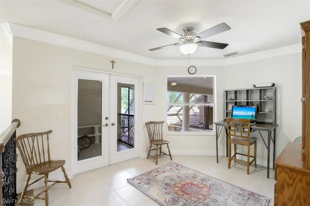 3660 7th Avenue NW Naples FL 34120