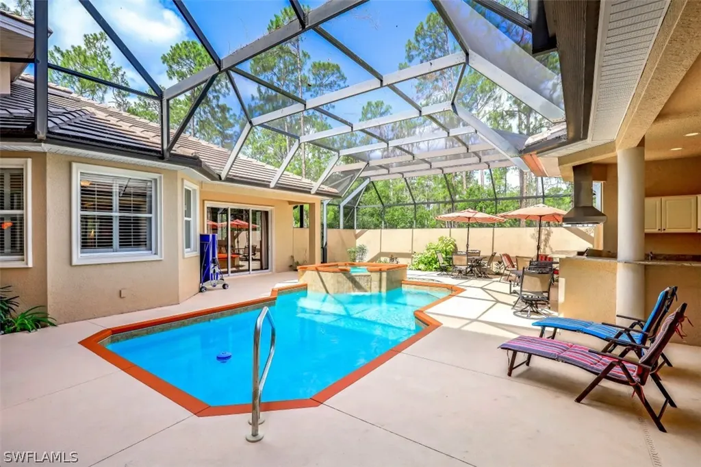 3660 7th Avenue NW Naples FL 34120