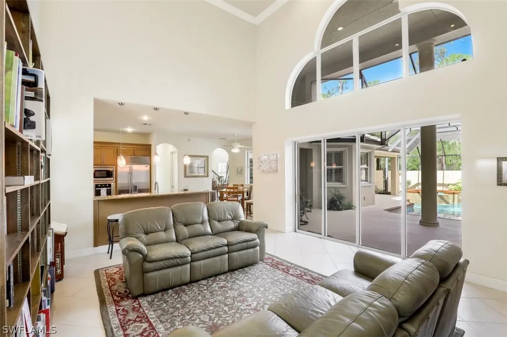 3660 7th Avenue NW Naples FL 34120