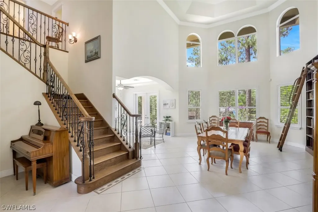 3660 7th Avenue NW Naples FL 34120