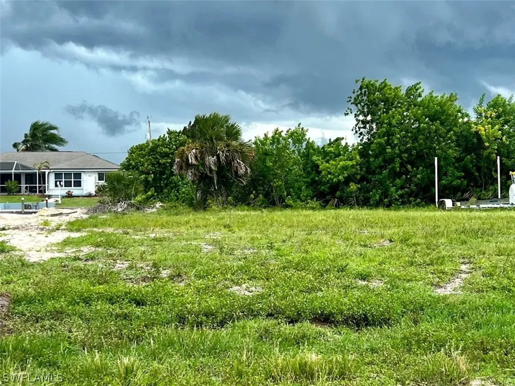 3810 NW 14th Terrace Cape Coral FL 33993