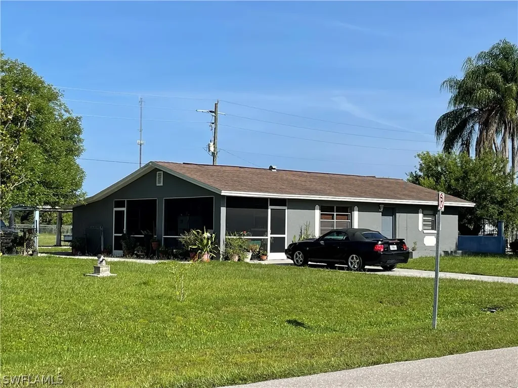 1464 Heiman Avenue Fort Myers FL 33905