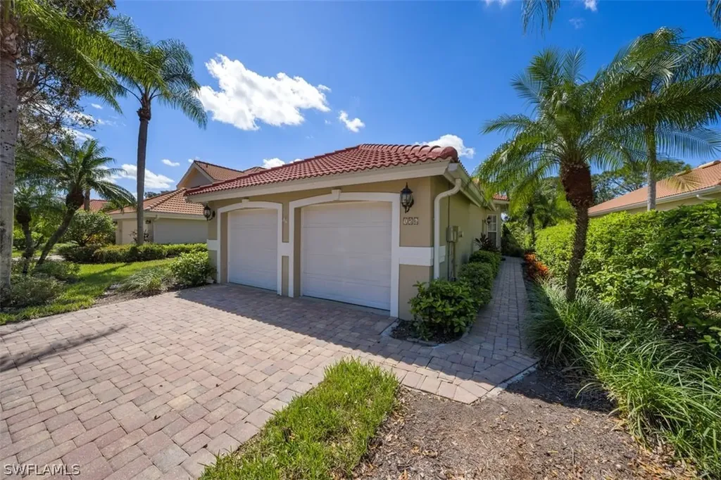 156 Napa Ridge Way Naples FL 34119