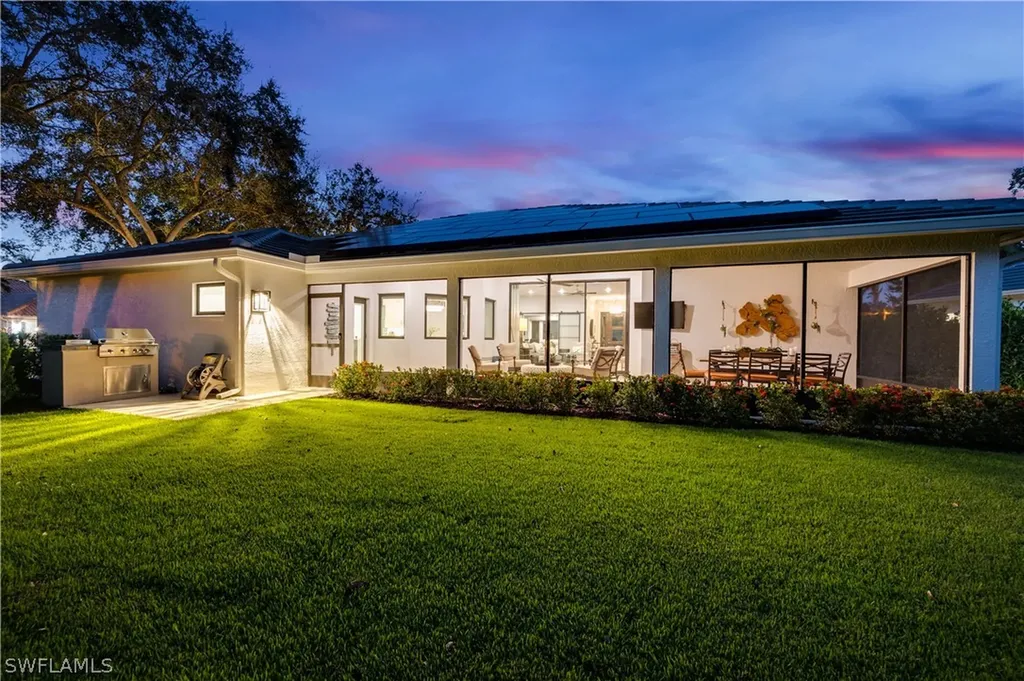 1810 Medea Court Naples FL 34109
