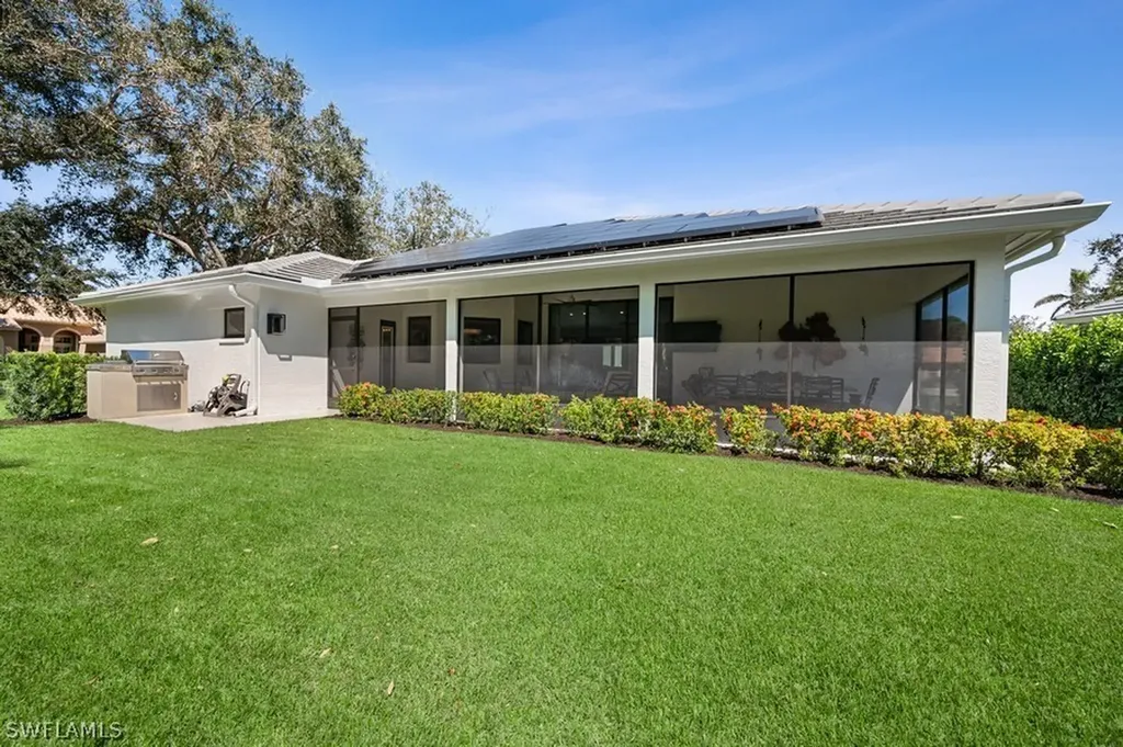 1810 Medea Court Naples FL 34109