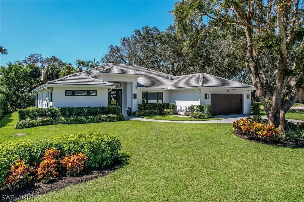 1810 Medea Court Naples FL 34109