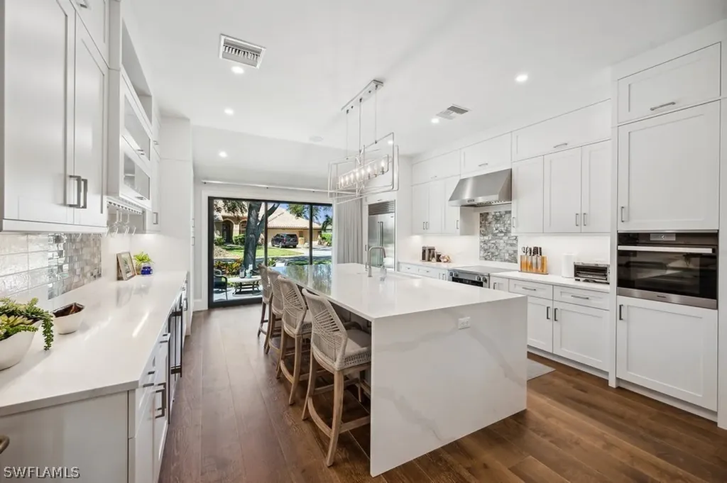 1810 Medea Court Naples FL 34109