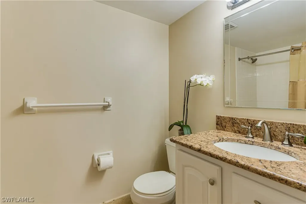 425 Meadowlark Lane Naples FL 34105