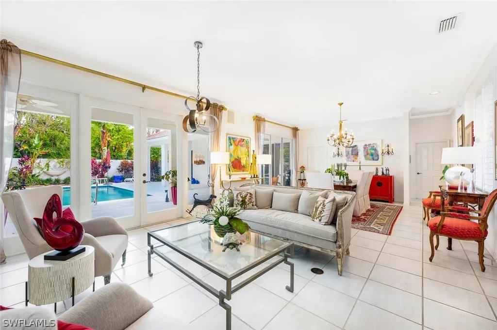 224 Monterey Drive Naples FL 34119