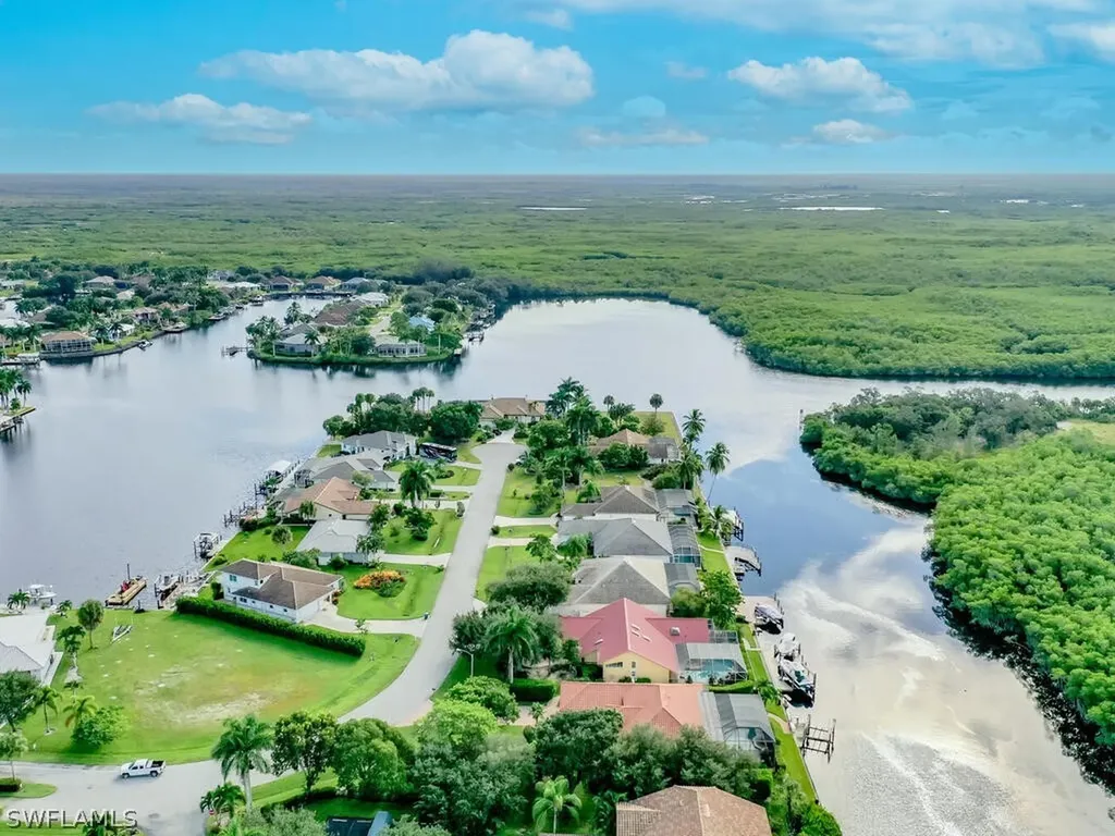 107 Newport Cay Naples FL 34114