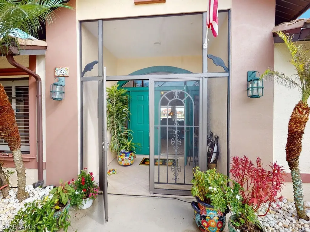 107 Newport Cay Naples FL 34114