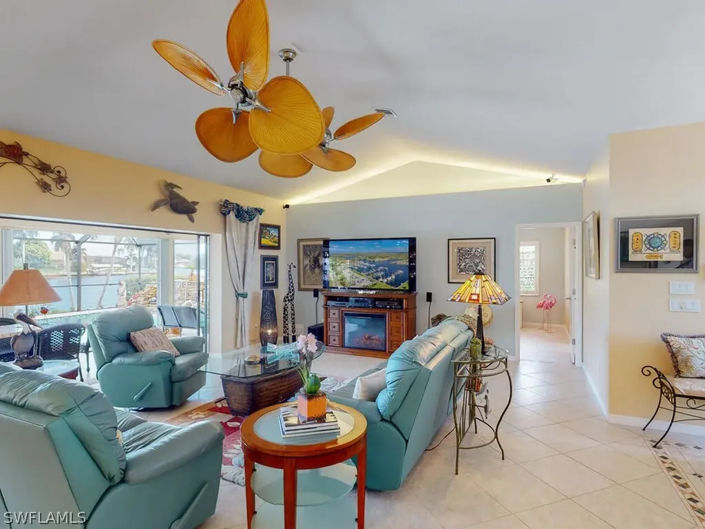 107 Newport Cay Naples FL 34114