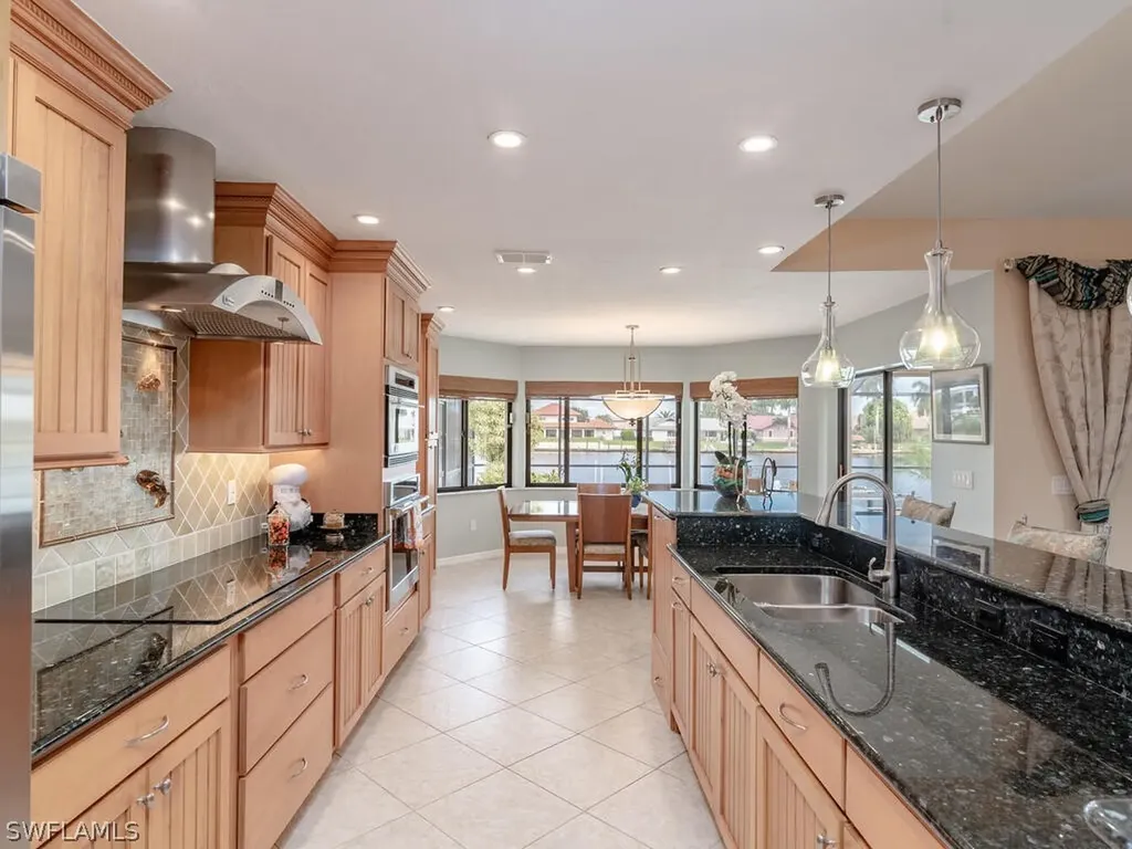 107 Newport Cay Naples FL 34114