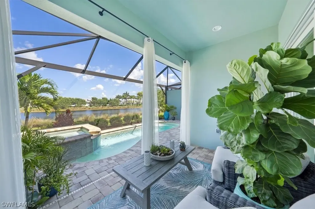 5902 Haiti Drive Naples FL 34113