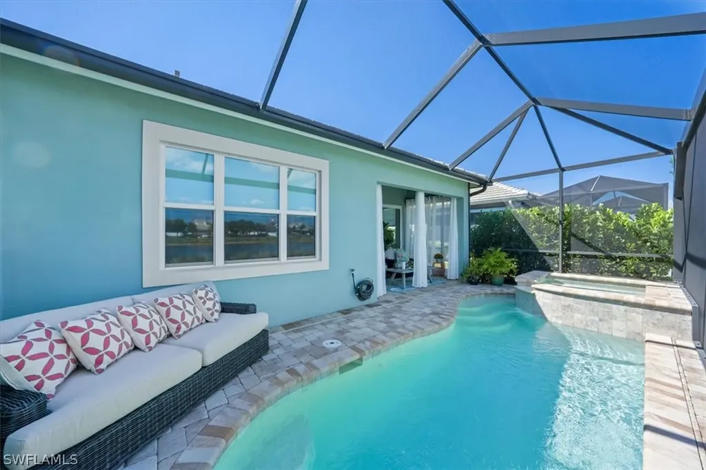 5902 Haiti Drive Naples FL 34113