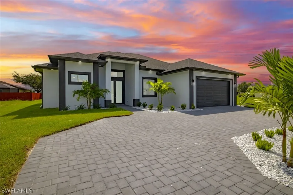 1404 Embers Parkway W Cape Coral FL 33993