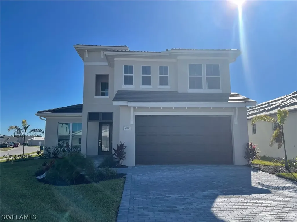 9086 Montserrat Drive Naples FL 34114