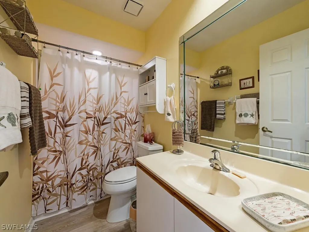 529 Mardel Drive Naples FL 34104