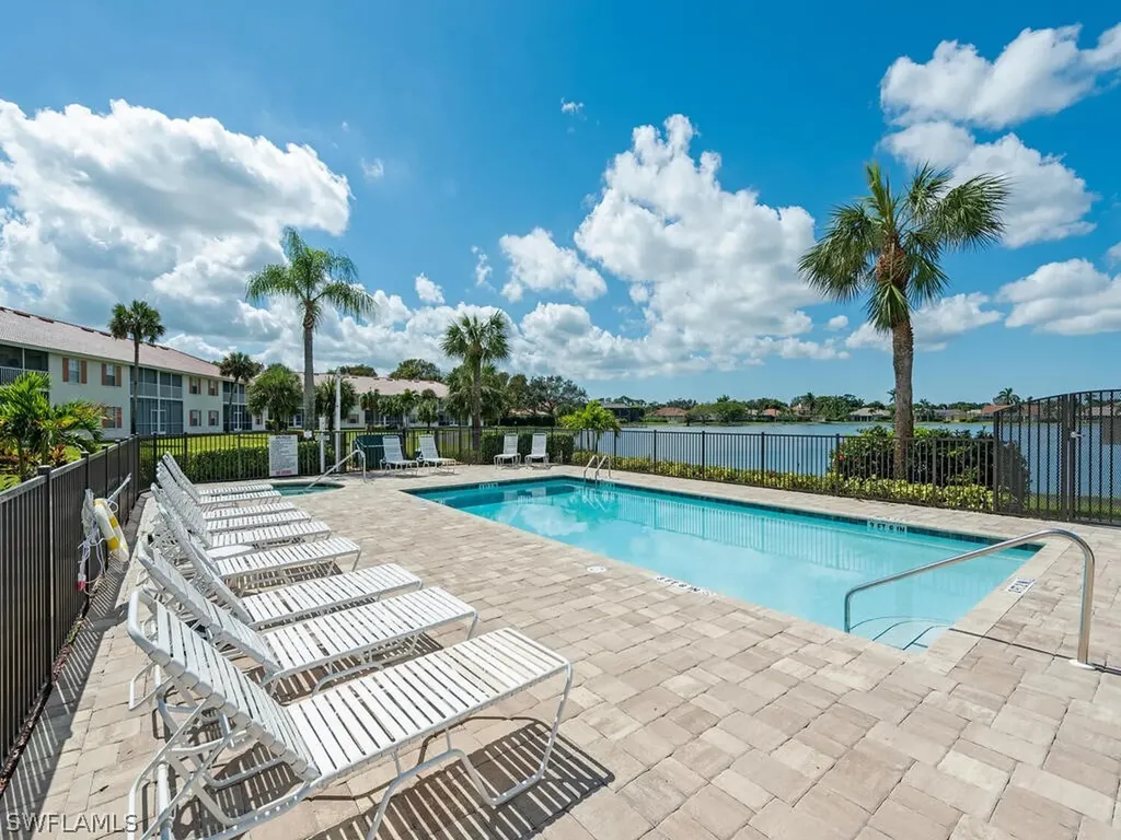 529 Mardel Drive Naples FL 34104