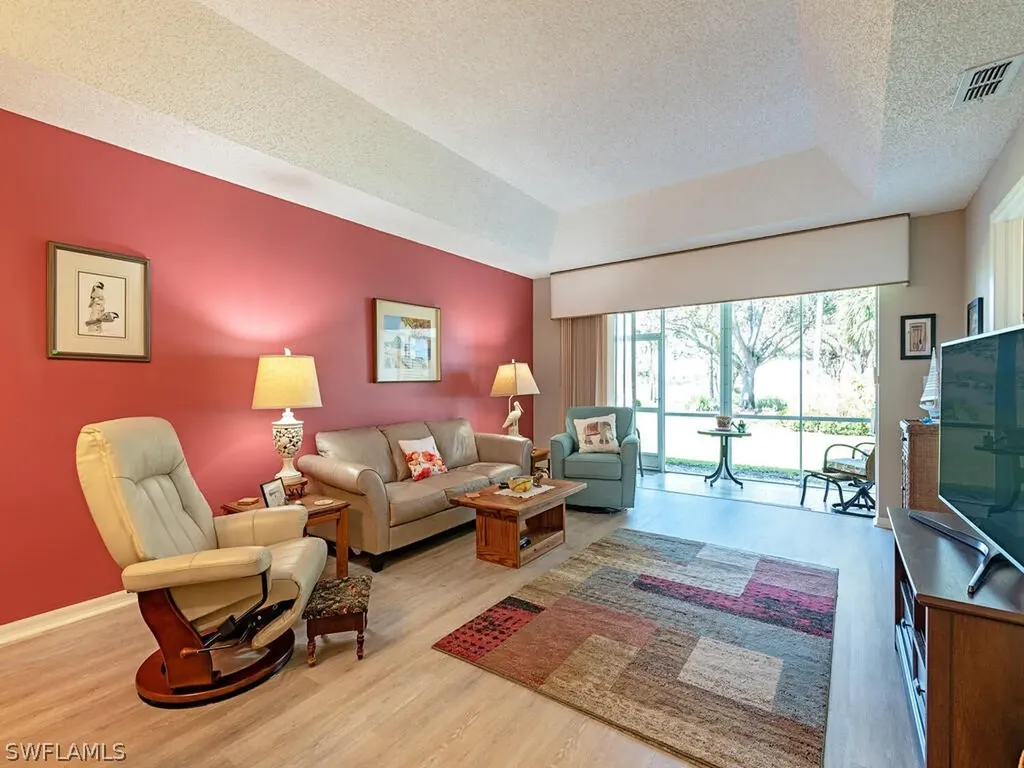529 Mardel Drive Naples FL 34104