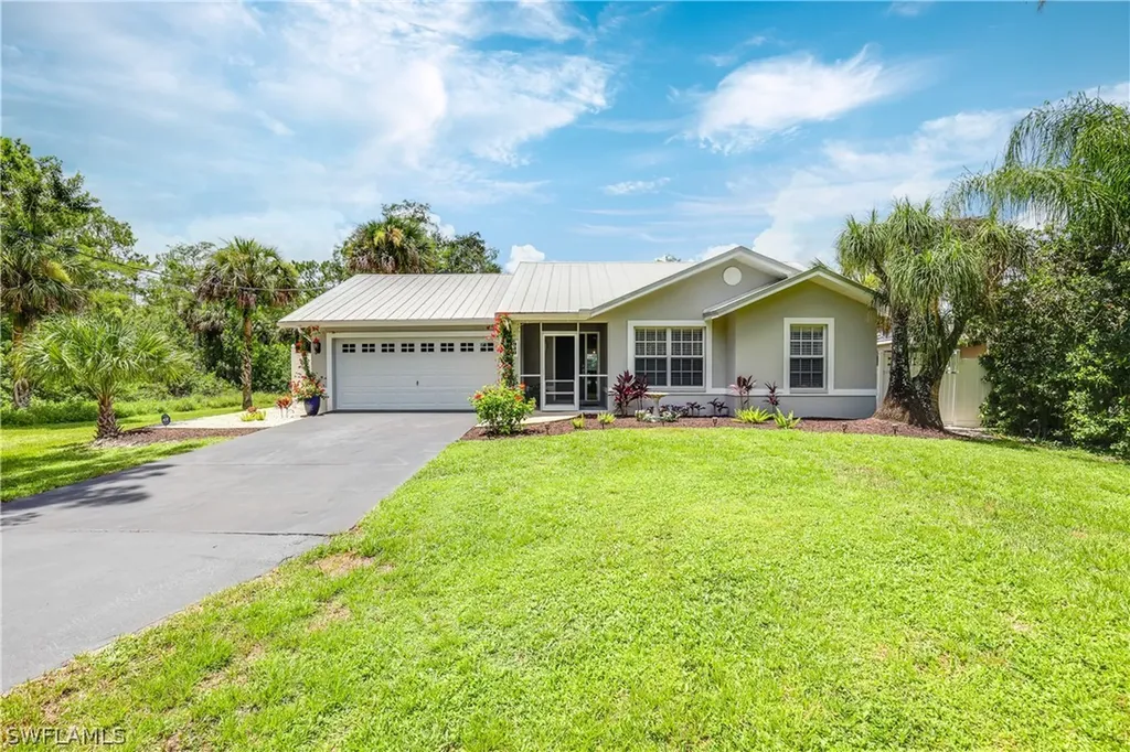 930 Golden Gate Boulevard W Naples FL 34120