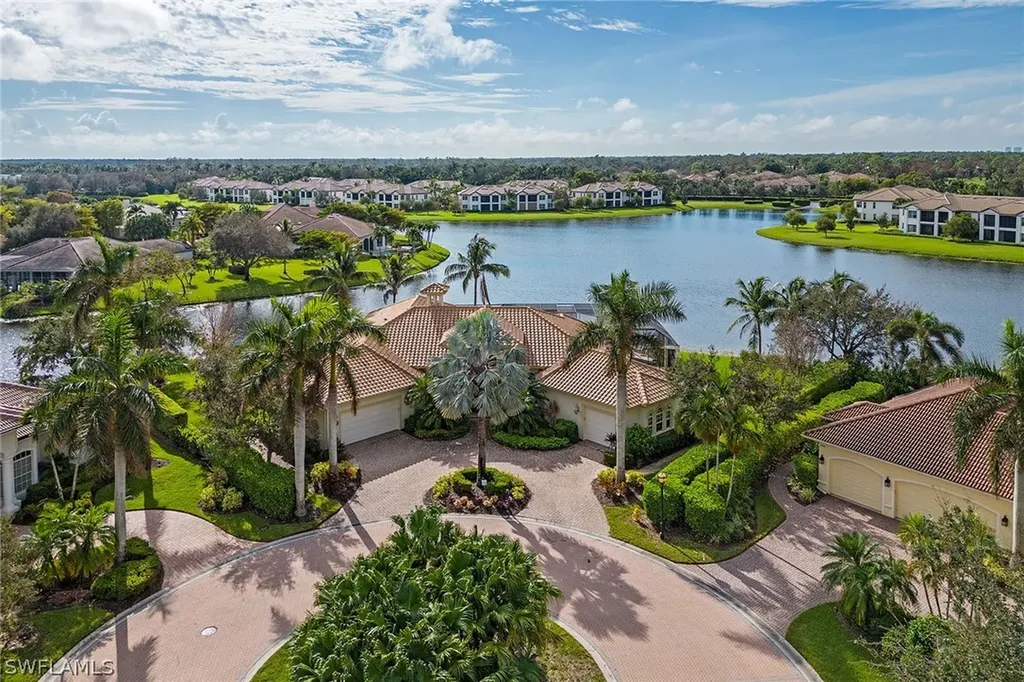 7538 Hogan Court Naples FL 34113