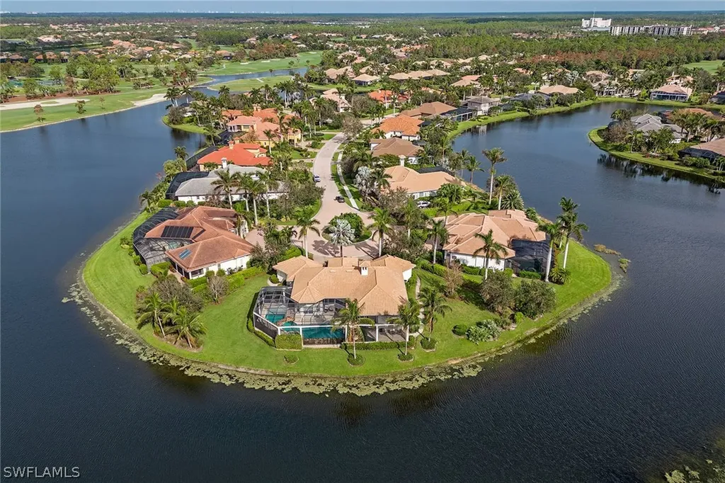 7538 Hogan Court Naples FL 34113