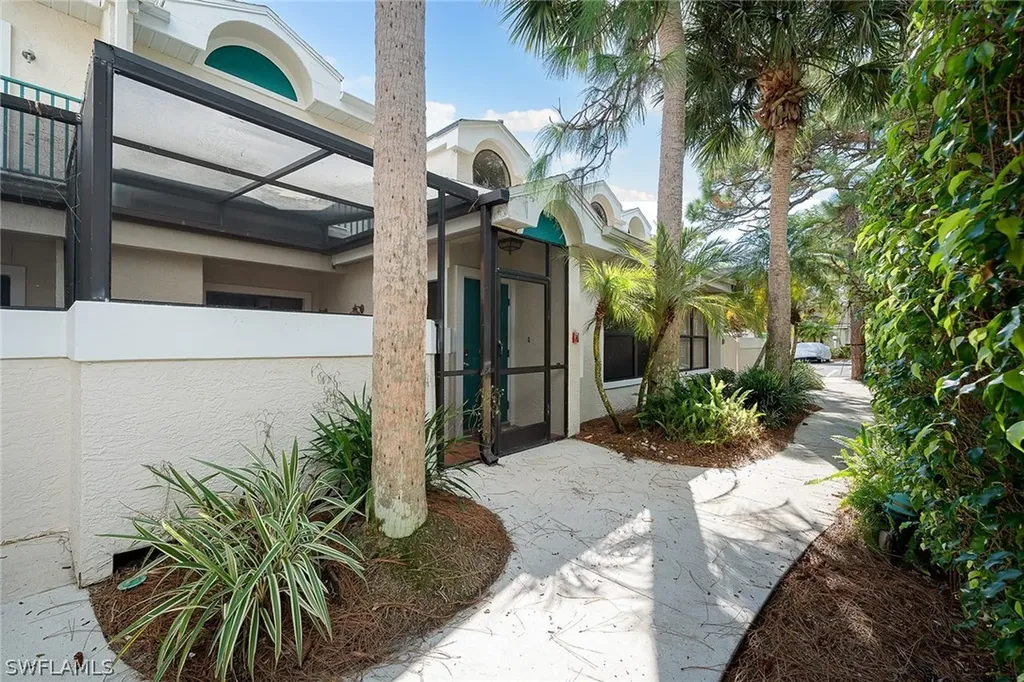 79 Emerald Woods Drive Naples FL 34108