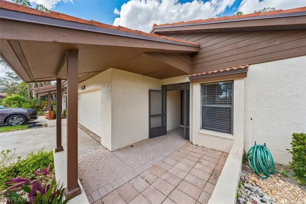 Fort Myers FL, 13009 Tall Pine Circle