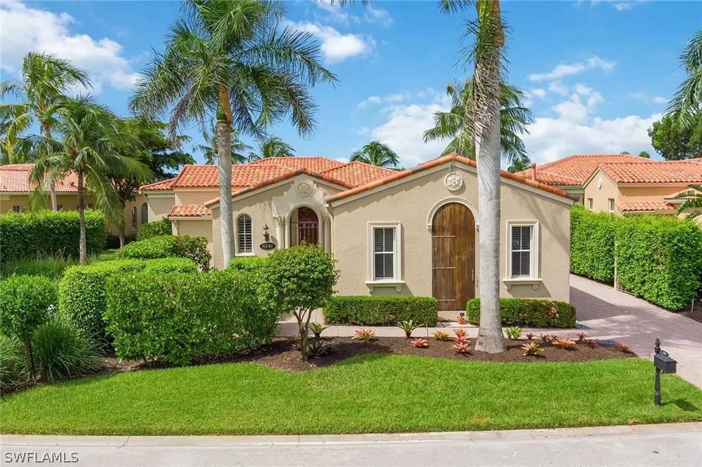 8559 Bellagio Drive Naples FL 34114